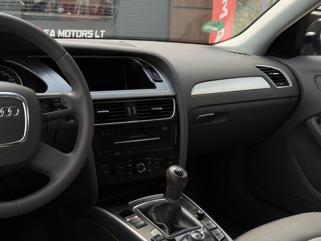 Audi A4 – 2011 m. – nuotrauka 14