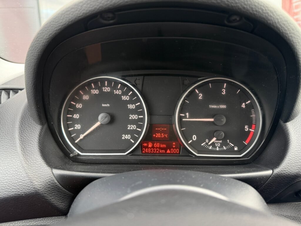 BMW 118d – 2008 m. – nuotrauka 20