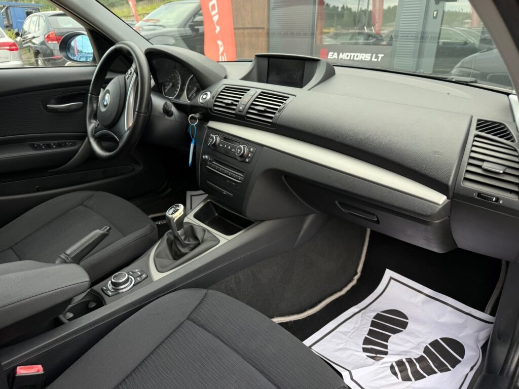 BMW 118d – 2008 m. – nuotrauka 16