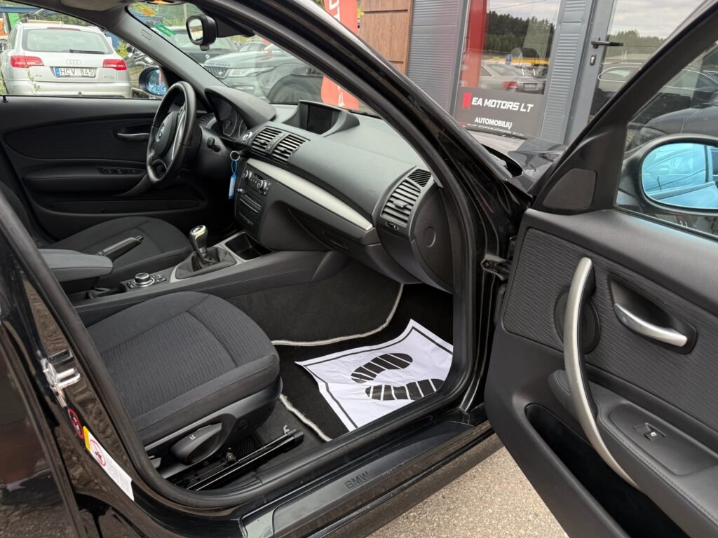 BMW 118d – 2008 m. – nuotrauka 15