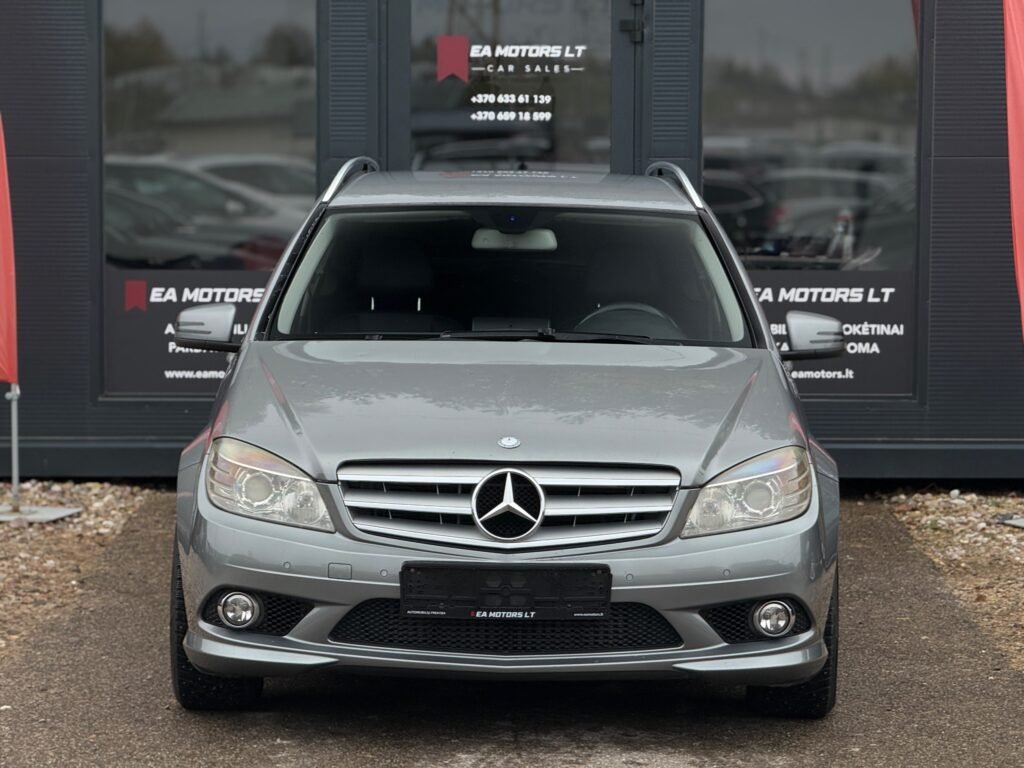 Mercedes-Benz C200 AMG apdaila – 2010 m. – nuotrauka 2