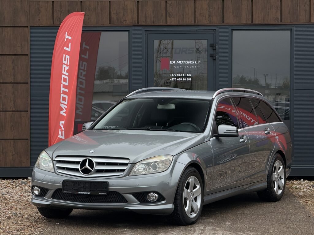 Mercedes-Benz C200 AMG apdaila – 2010 m. – nuotrauka 1