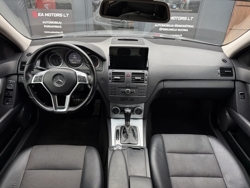 Mercedes-Benz C200 AMG apdaila – 2010 m. – nuotrauka 12