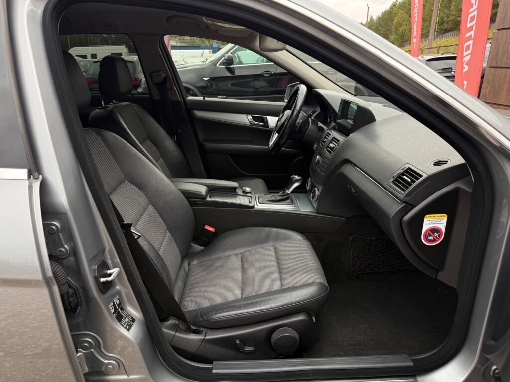 Mercedes-Benz C200 AMG apdaila – 2010 m. – nuotrauka 13