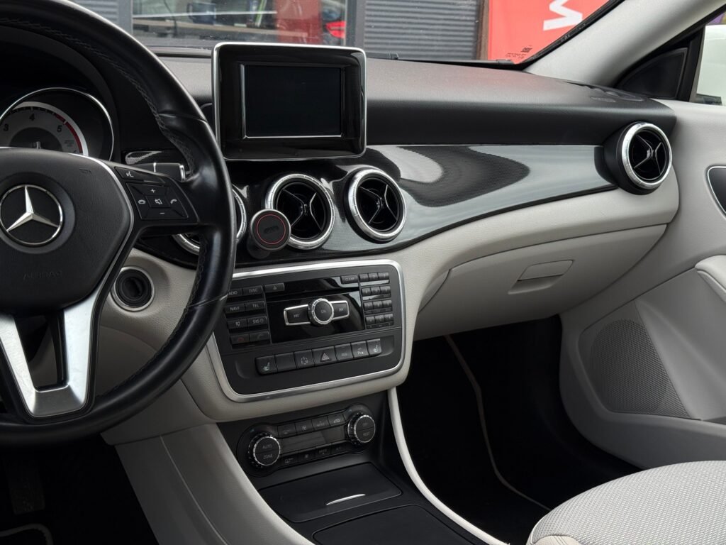 Mercedes-Benz CLA220 – 2013 m. – nuotrauka 12