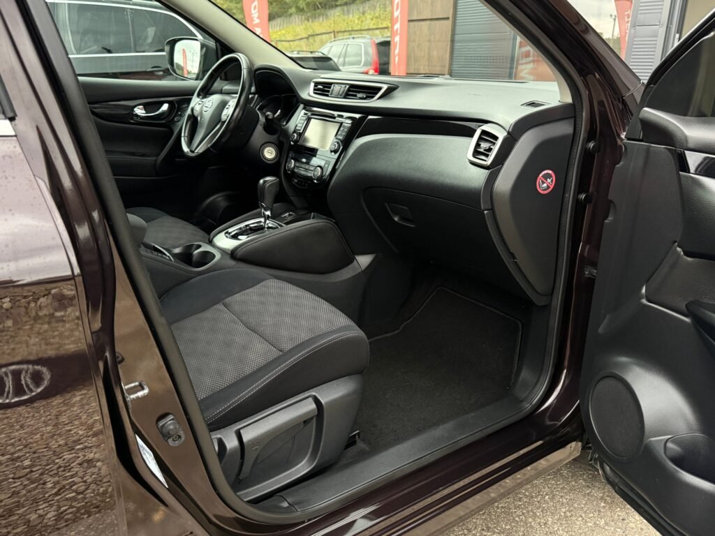 Nissan Qashqai 1.2 Benzinas 85kW – 2015 m. – nuotrauka 20