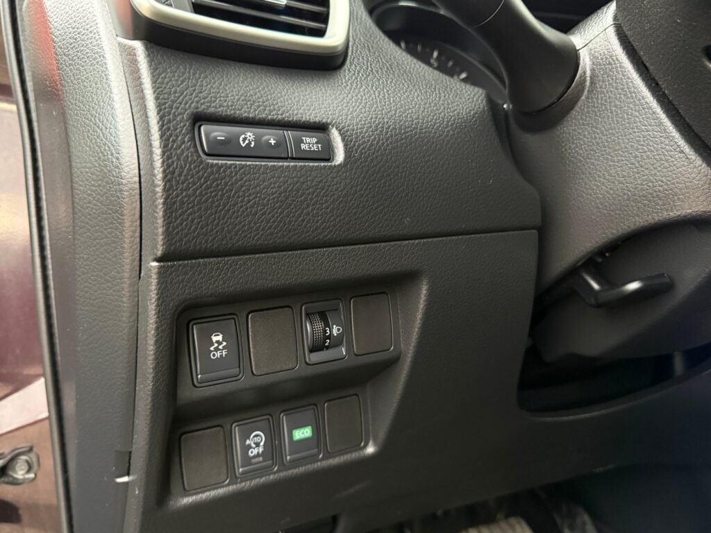 Nissan Qashqai 1.2 Benzinas 85kW – 2015 m. – nuotrauka 28
