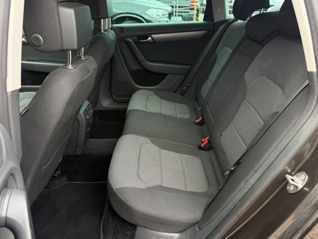 Volkswagen Passat 2.0 TDI Comfortline BlueMotion Tech – 2013 m. – nuotrauka 28