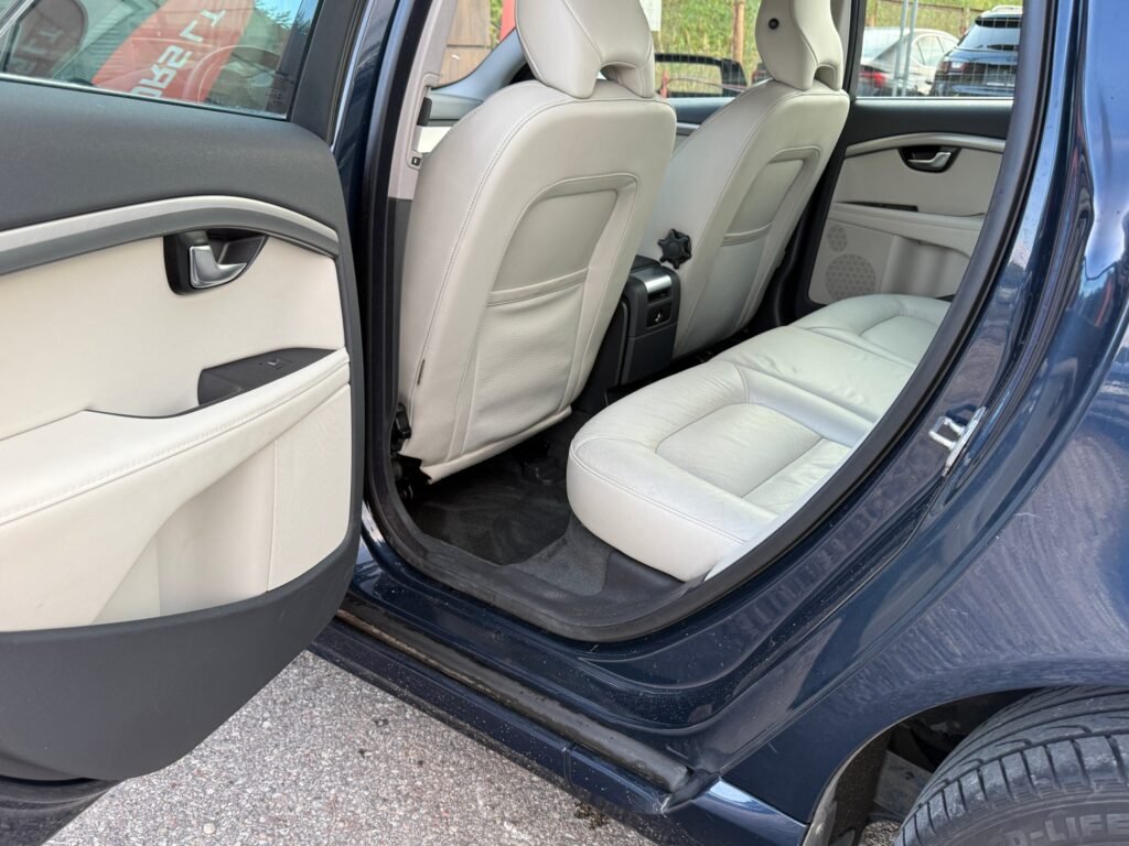 Volvo V70 2.0 D4 Momentum – 2014 m. – nuotrauka 11
