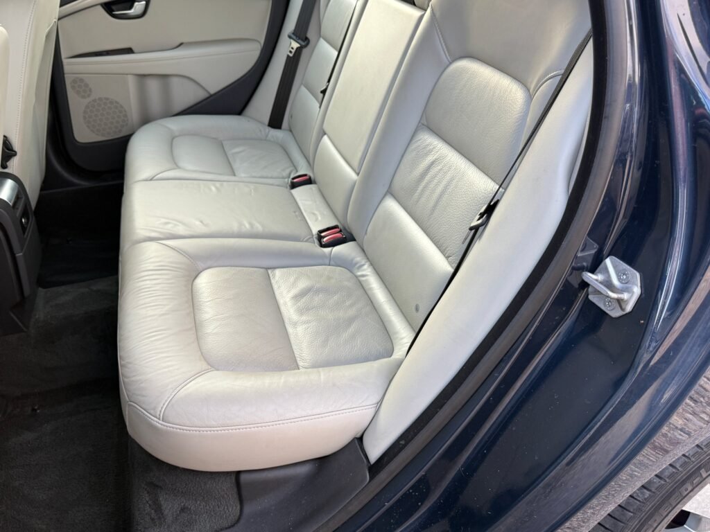 Volvo V70 2.0 D4 Momentum – 2014 m. – nuotrauka 12