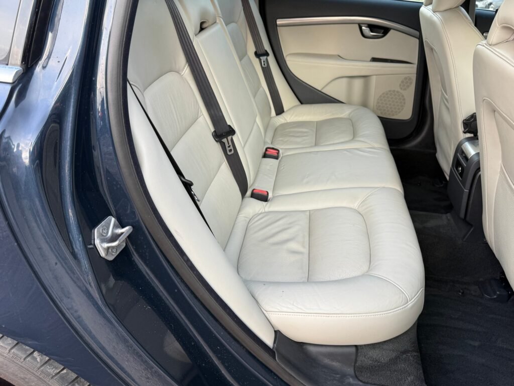 Volvo V70 2.0 D4 Momentum – 2014 m. – nuotrauka 13