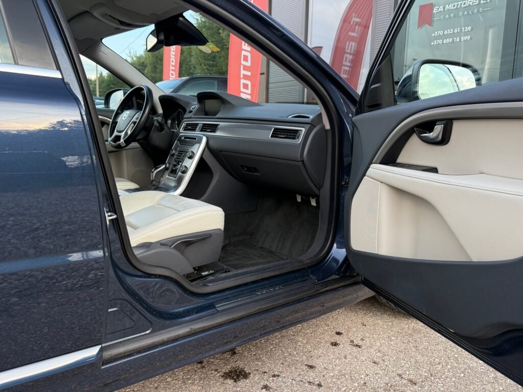 Volvo V70 2.0 D4 Momentum – 2014 m. – nuotrauka 14