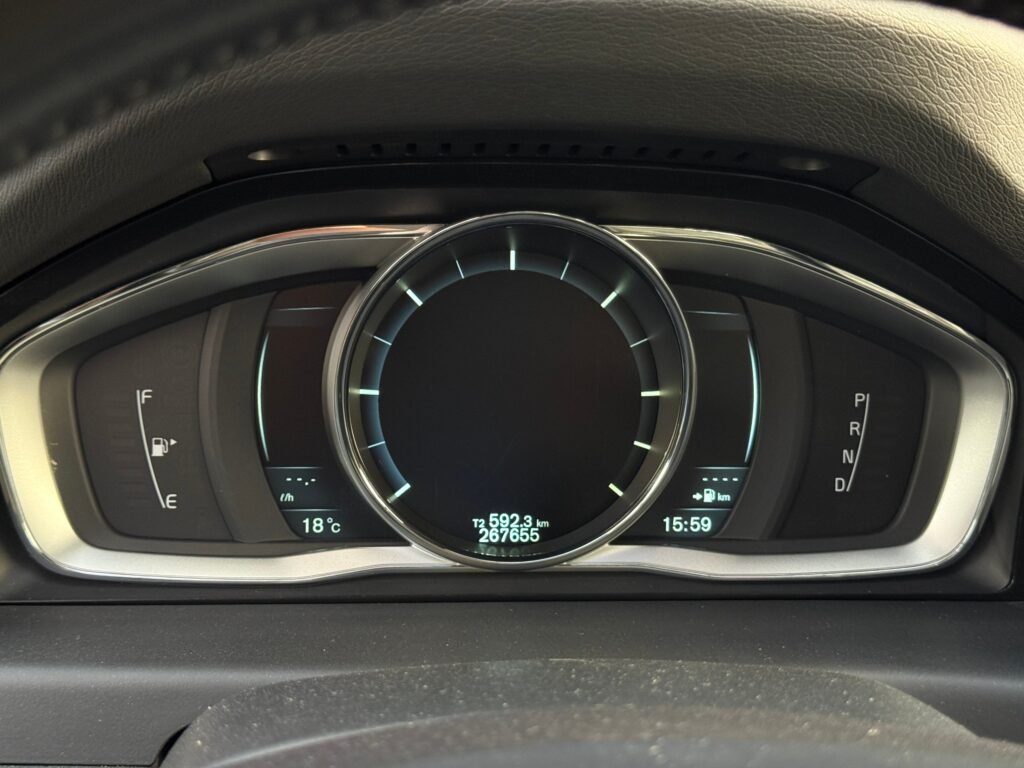 Volvo V70 2.0 D4 Momentum – 2014 m. – nuotrauka 19